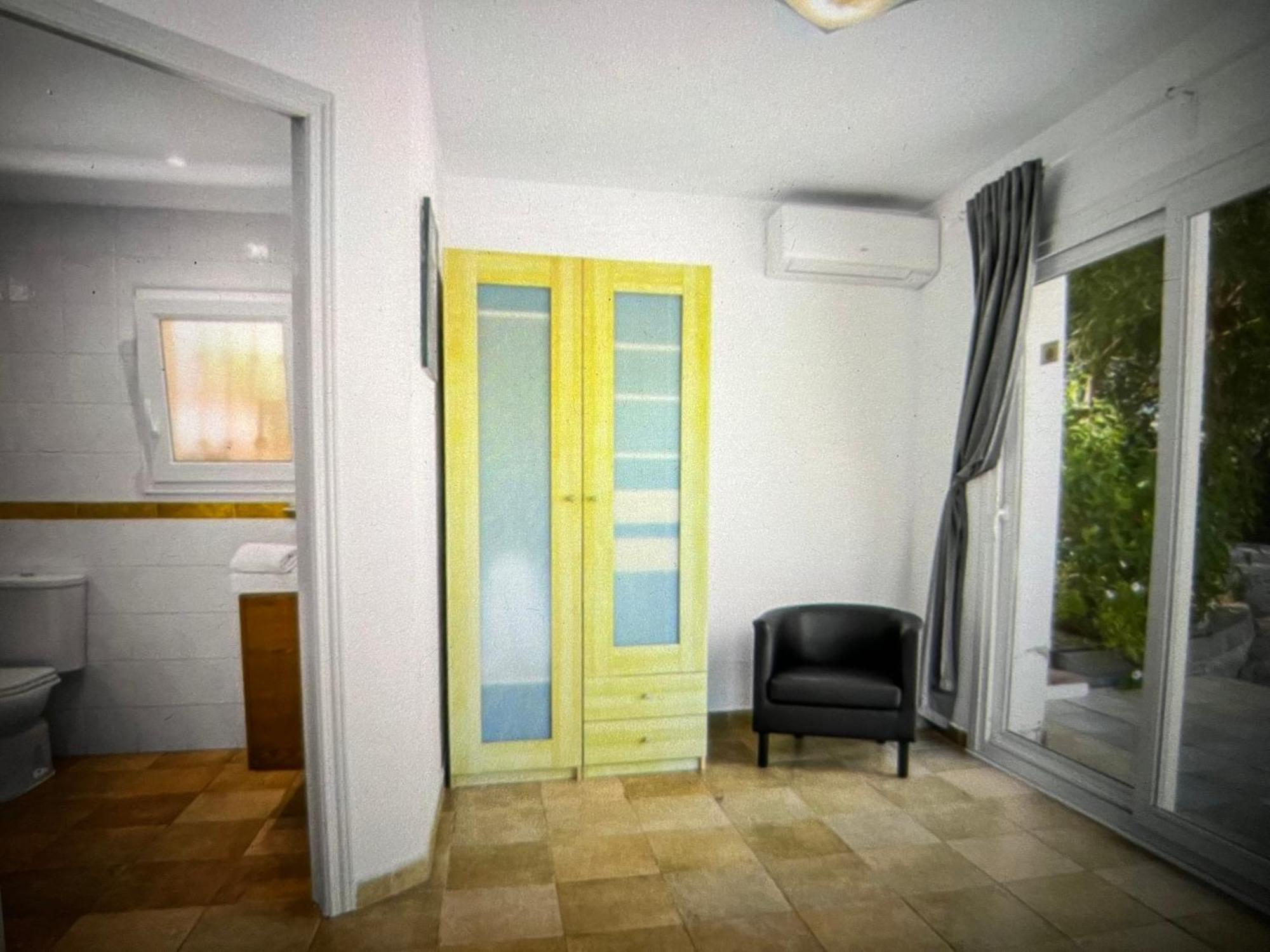 Holiday Villa And Beach Front Sea View - 5Br Refresh Villa *