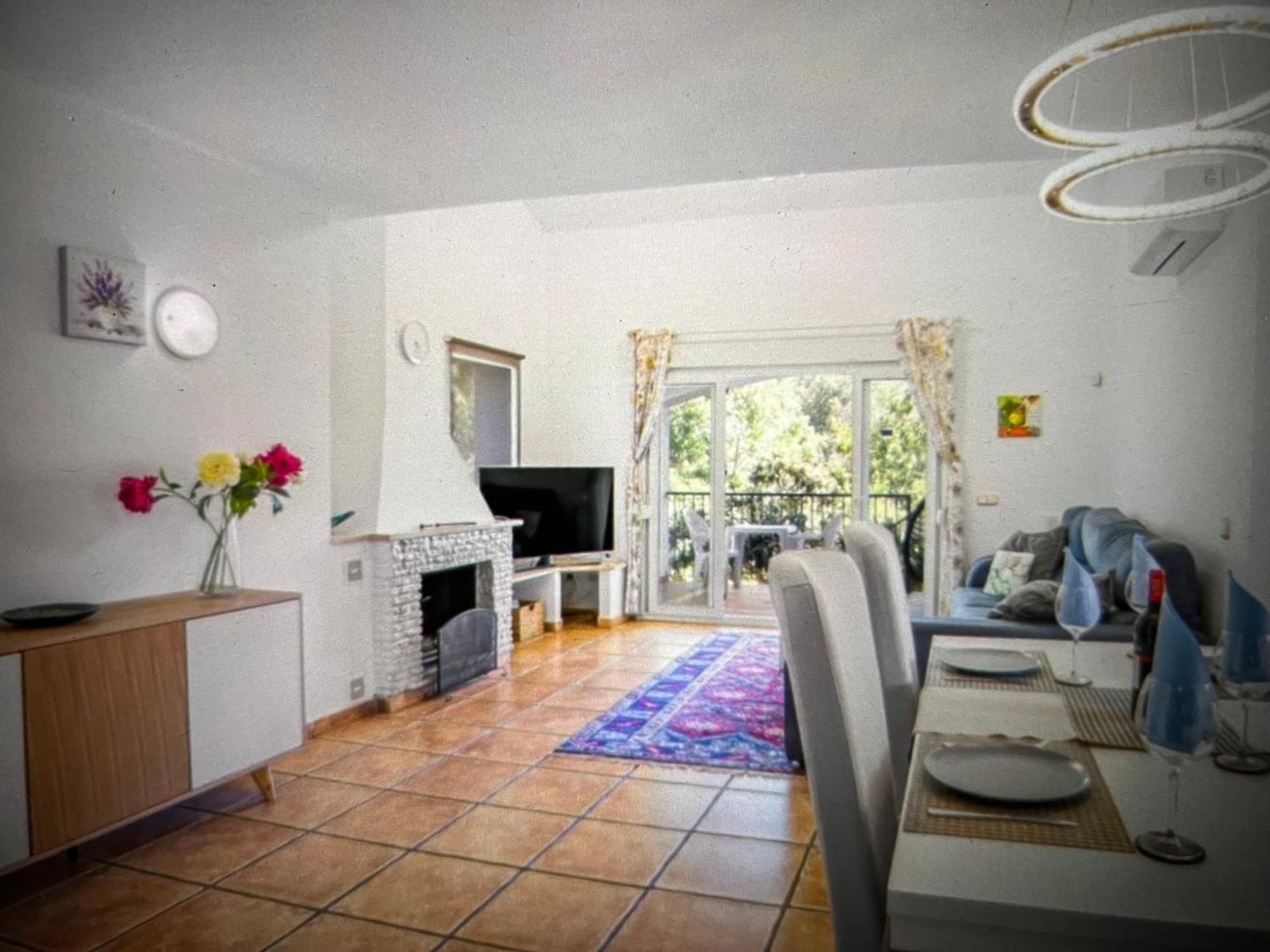 Holiday Villa And Beach Front Sea View - 5Br Refresh Villa